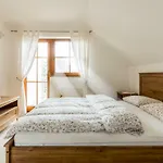 Gospodarstwo agroturystyczne Wine House Kaloh *