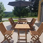 Wine House Kaloh Gospodarstwo agroturystyczne *