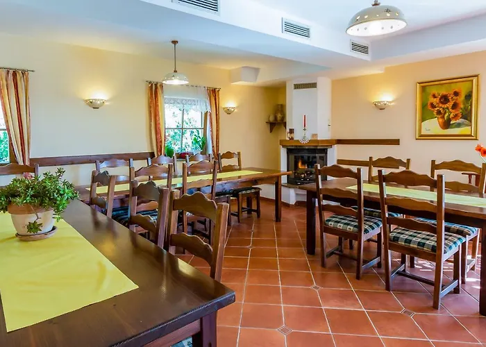 Wine House Kaloh Farma *