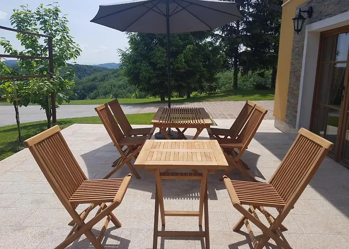 Wine House Kaloh Farma *